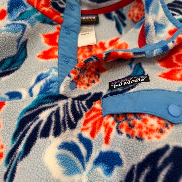 Women's Lightweight Synchilla® Snap-T® Fleece Pullover. Light blue color - Picture 5 of 5